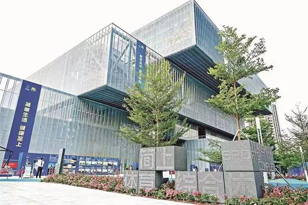 Blueway Spor ve Kültür Merkezi Yüzme Havuzu Projesi: Shenzhen Longhua Bölgesi Jianshang Spor Kompleksi